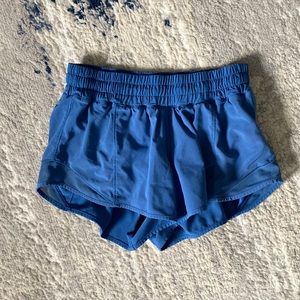 Lululemon Hotty Hot Short